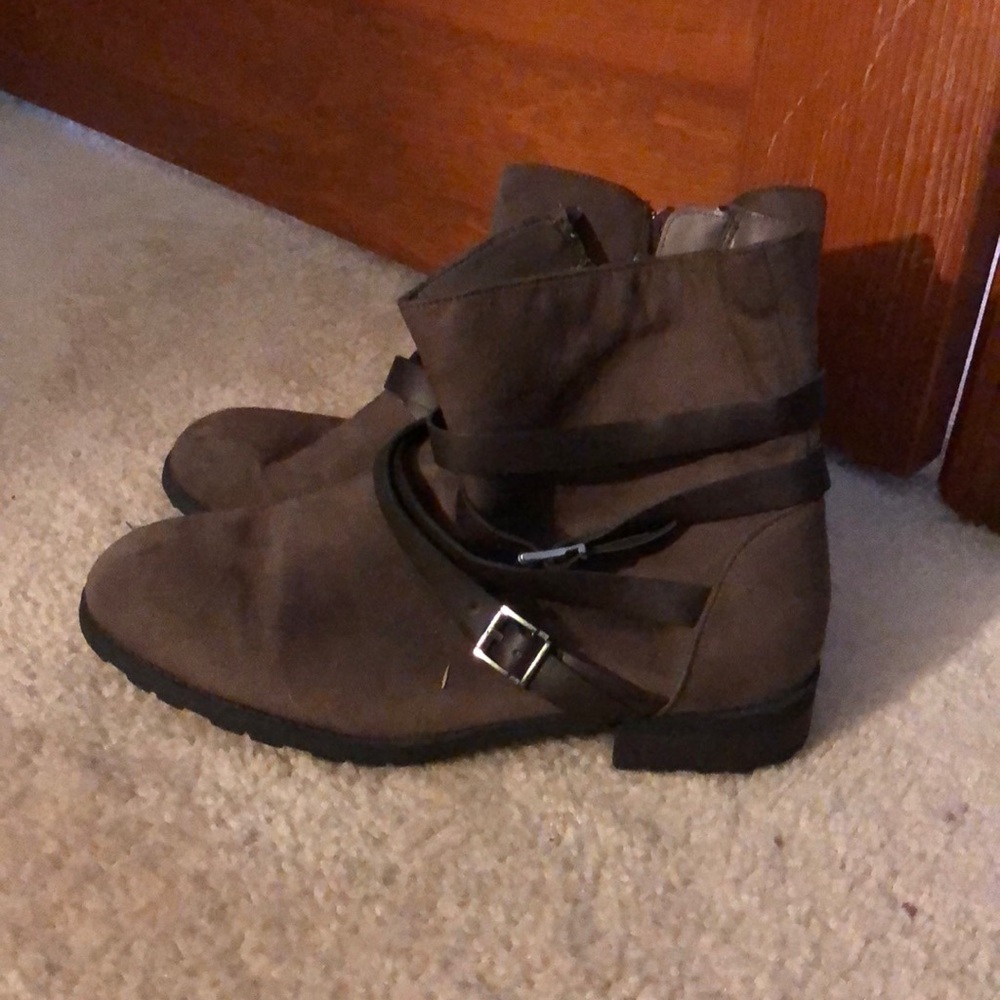 ankle boots
